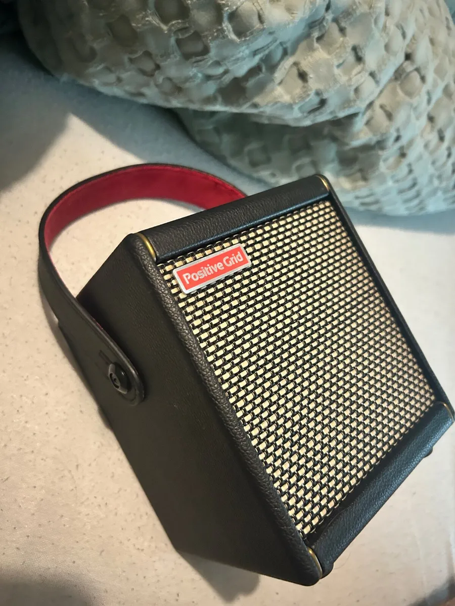 SPARK MINI GUITAR AMP - Image 4