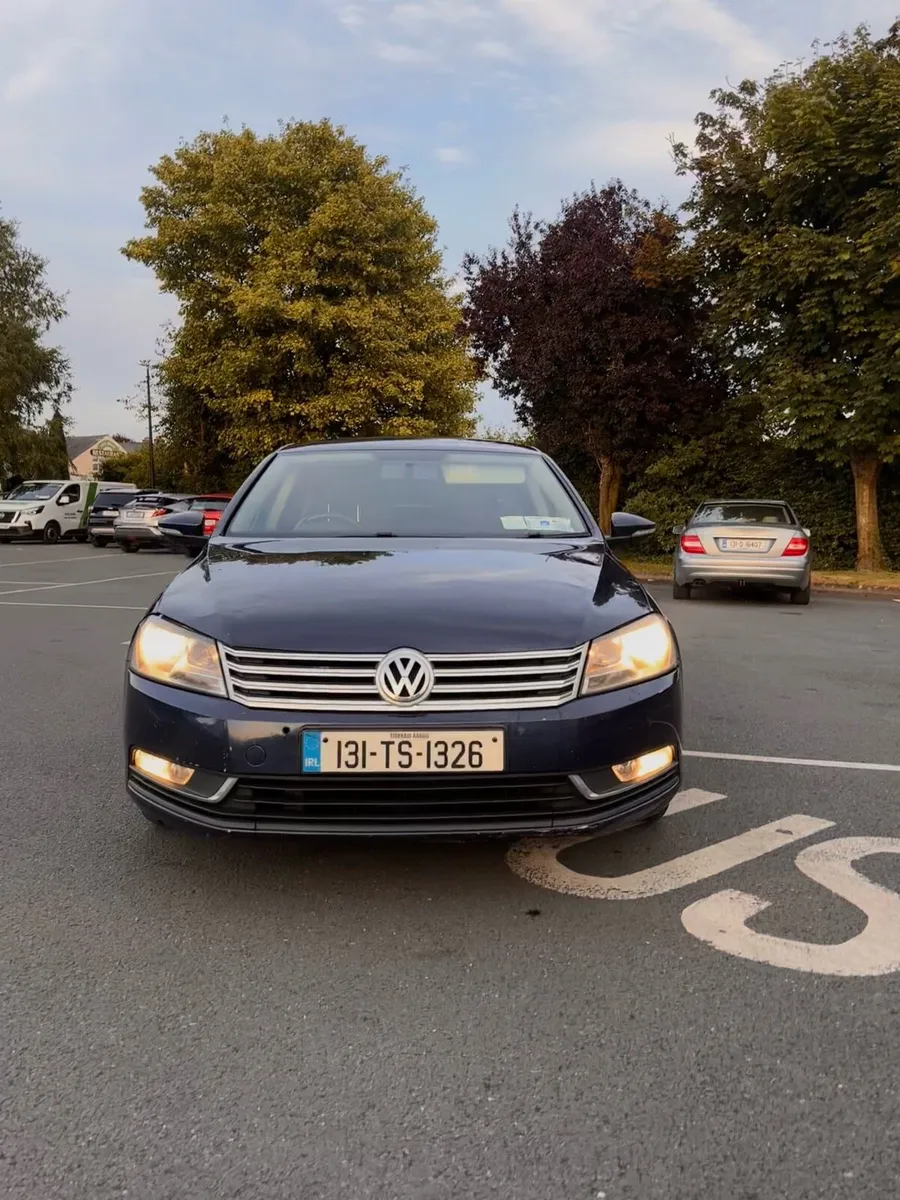 Vw Passat 2013 - Image 2