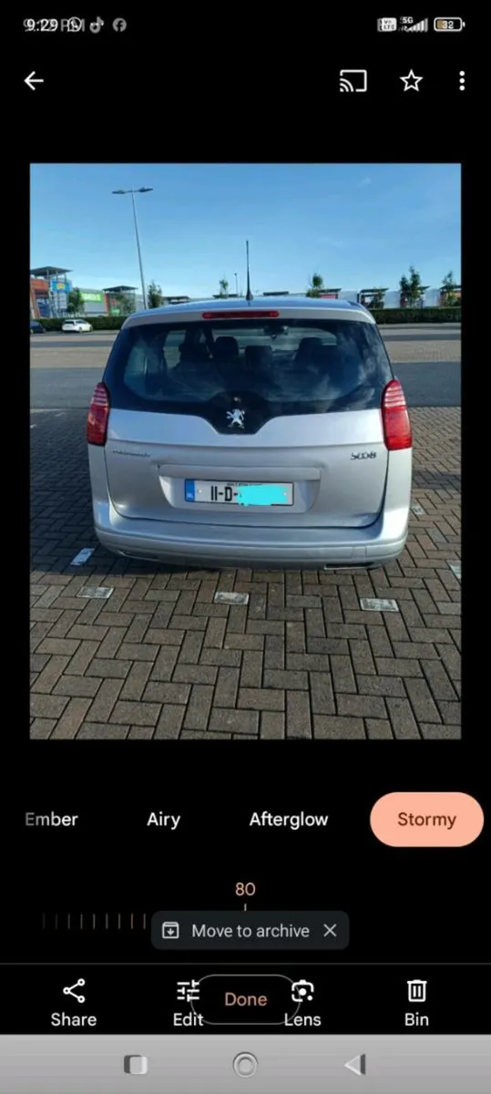 2011 Peugeot 5008 - Image 2