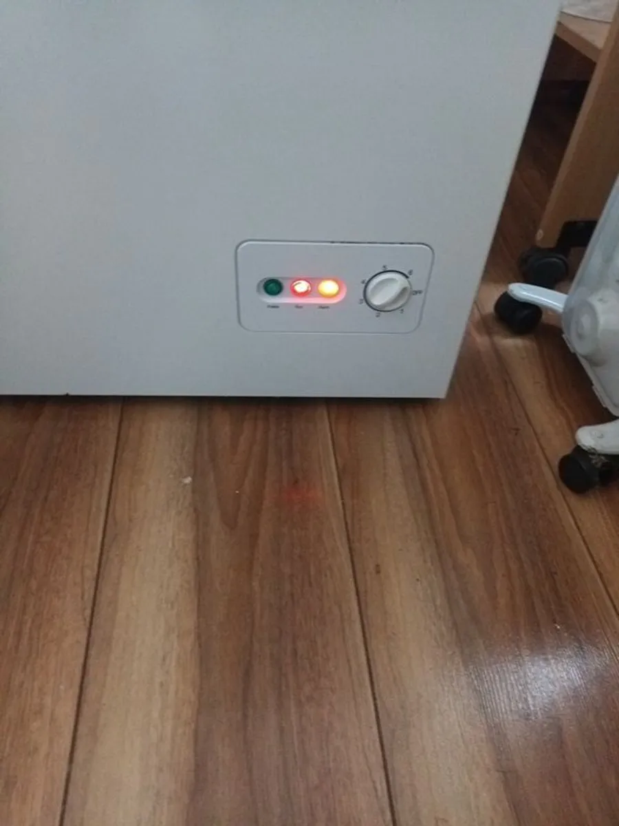 Chest Freezer - Image 2