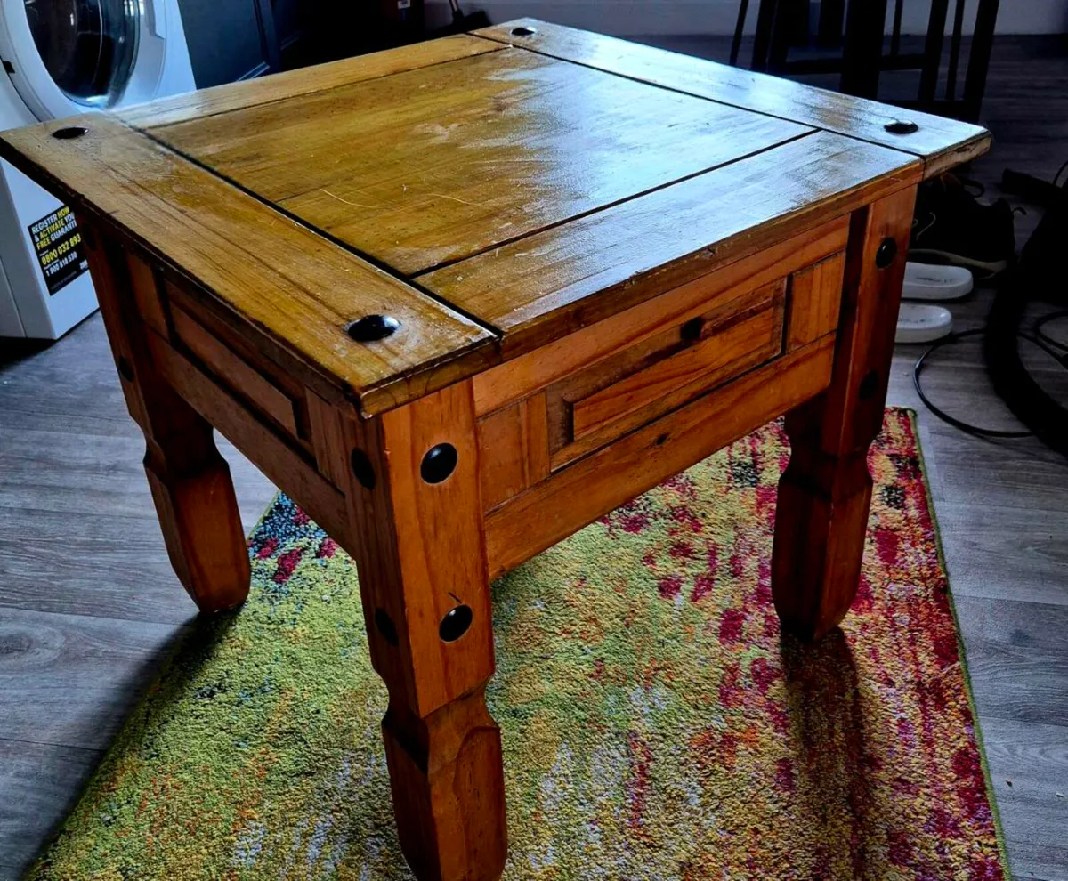 Wooden coffee table - Image 1