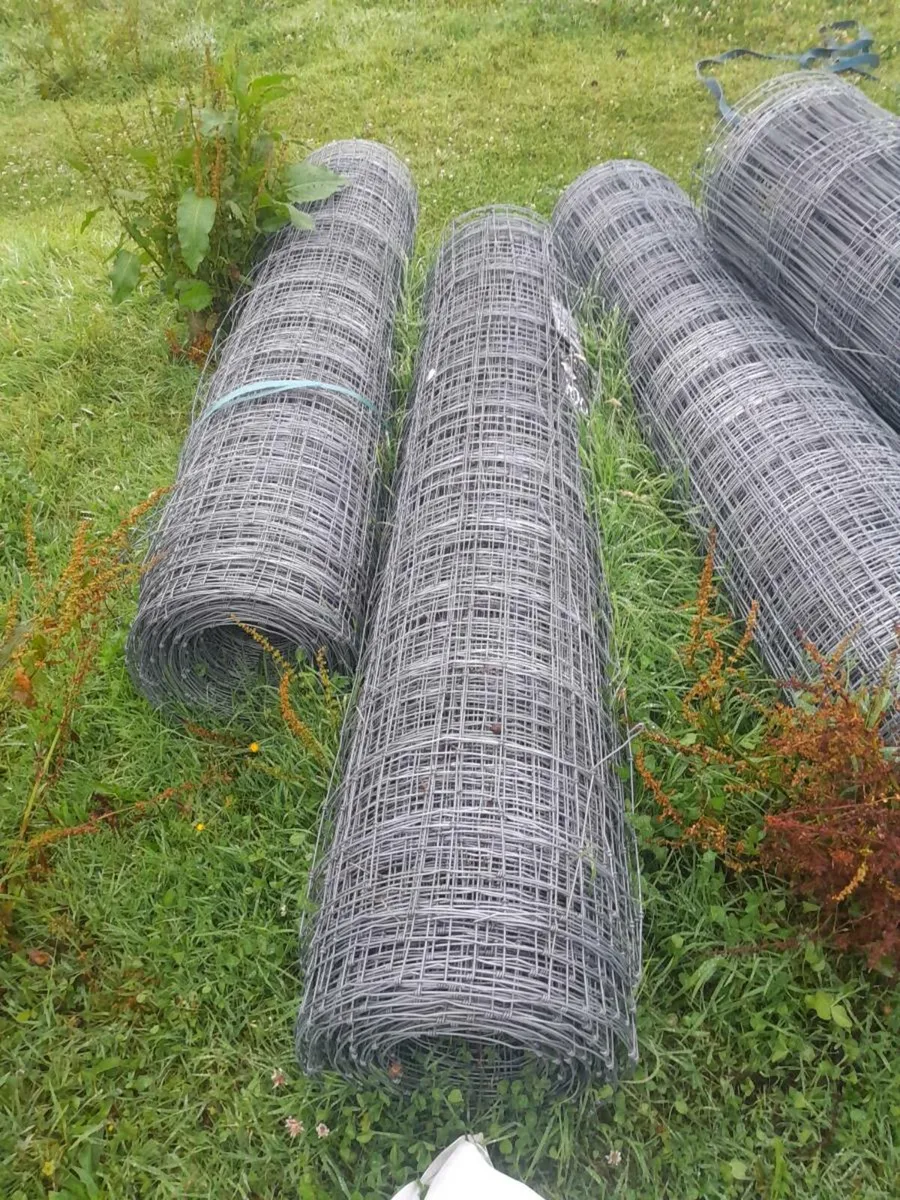 High tensile stock wire fencing - Image 1