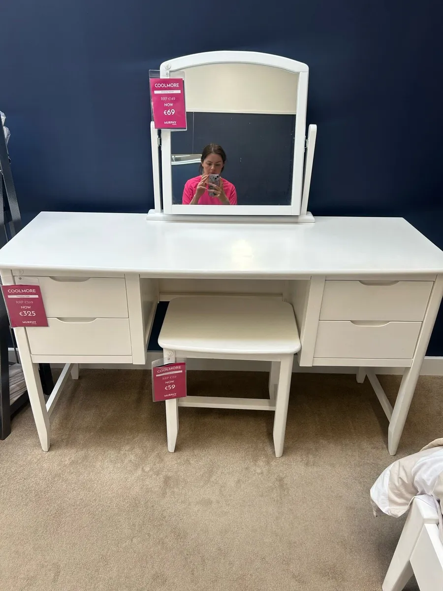 Dressing Table - Image 1