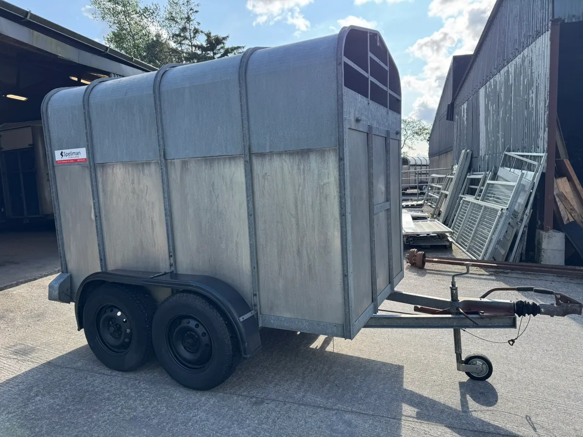 Livestock trailer - Image 1