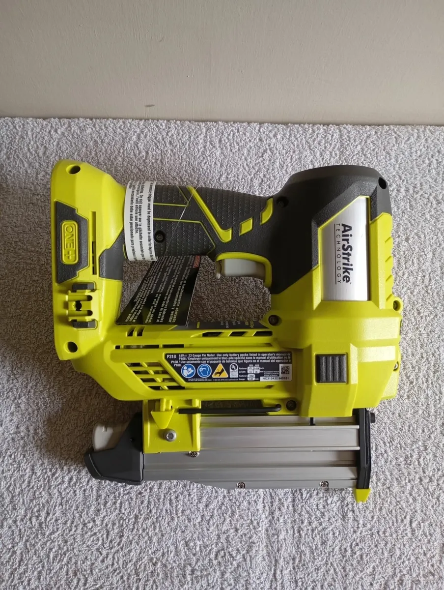 Ryobi 23 Gauge Finish Nailer (New) - Image 3