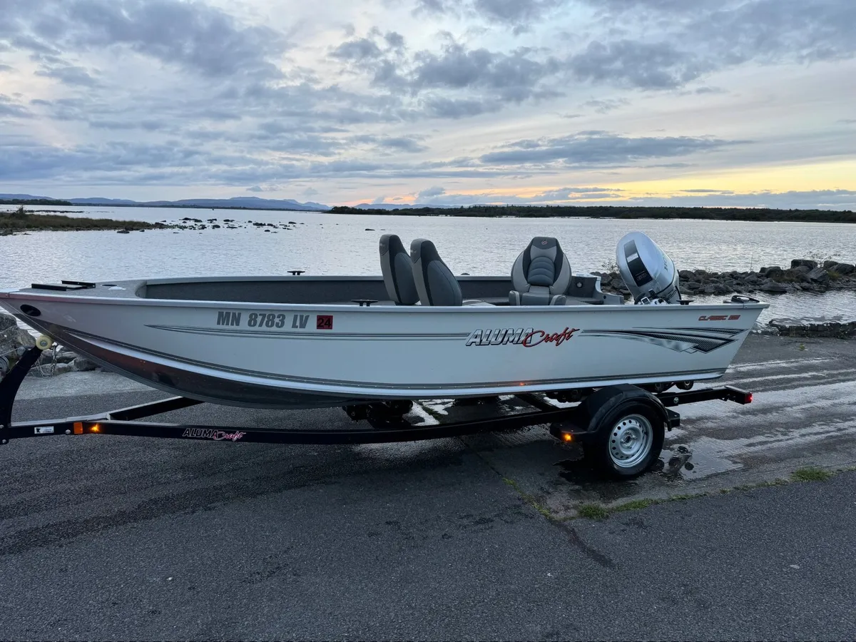 Alumacraft boat - Image 4