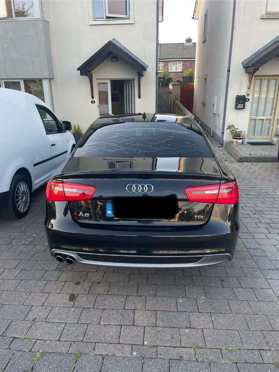 Audi A6 2012 - Image 2