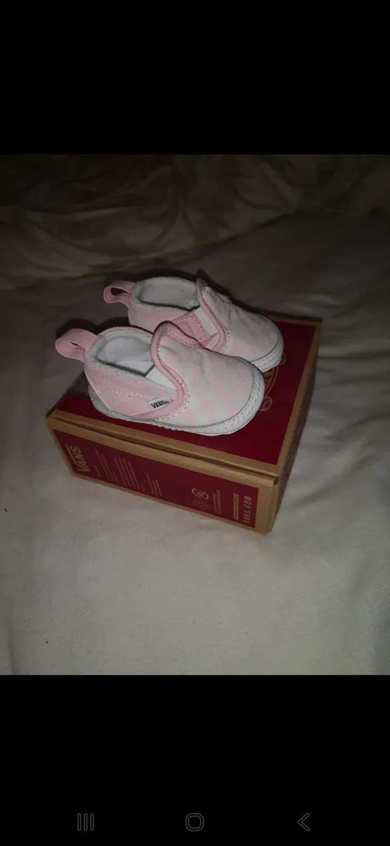 Baby girl pink converse - Image 1