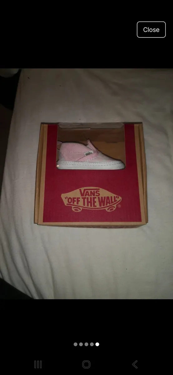 Baby girl pink converse - Image 4