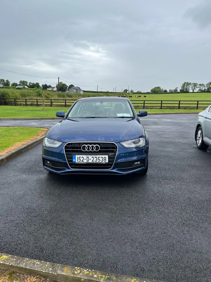 Audi A4 SE 2.0 TDI S Line Trim - Image 3