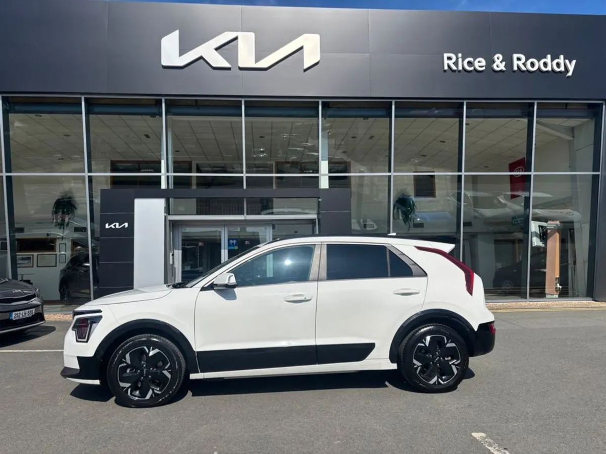Kia Niro EV K3 5DR Auto (free Home Charger) T cs - Image 2