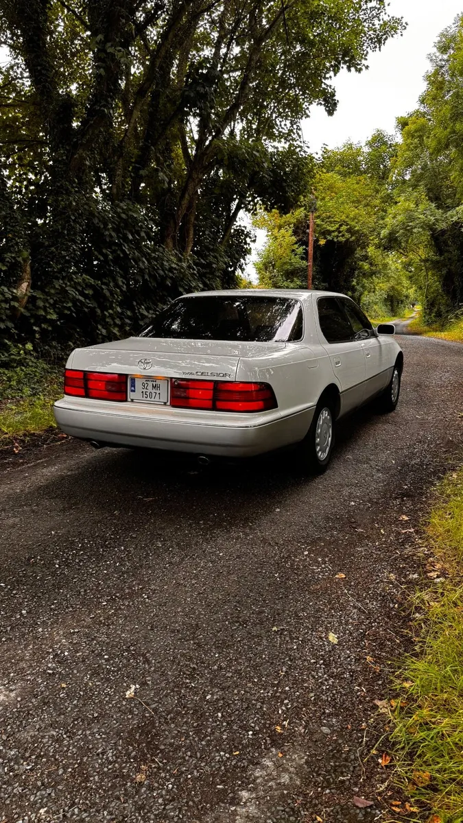 Toyota Other 1992 - Image 2