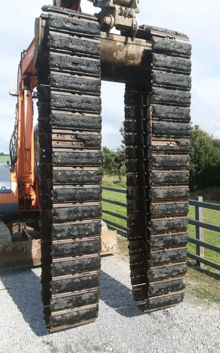 Excavator Steel Tracks - Image 3