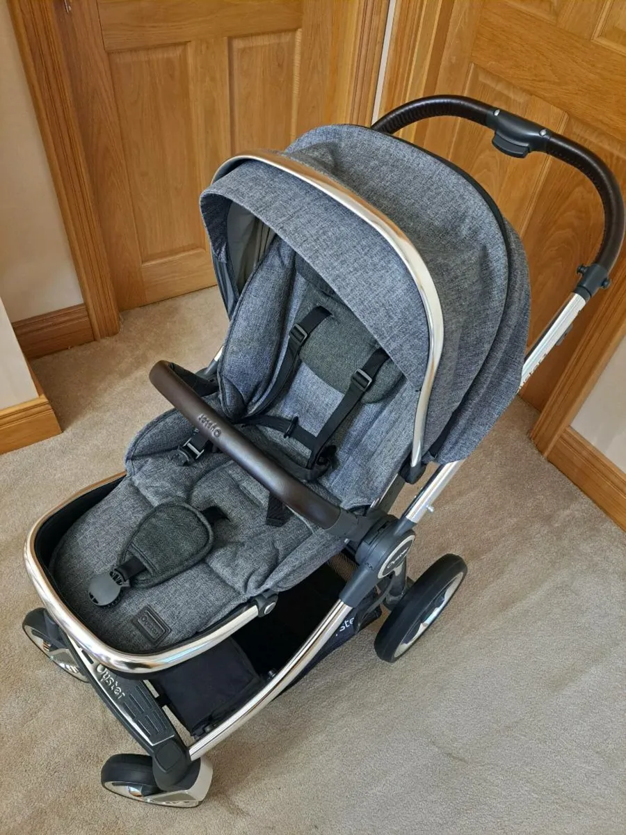 Pushchair - Image 1