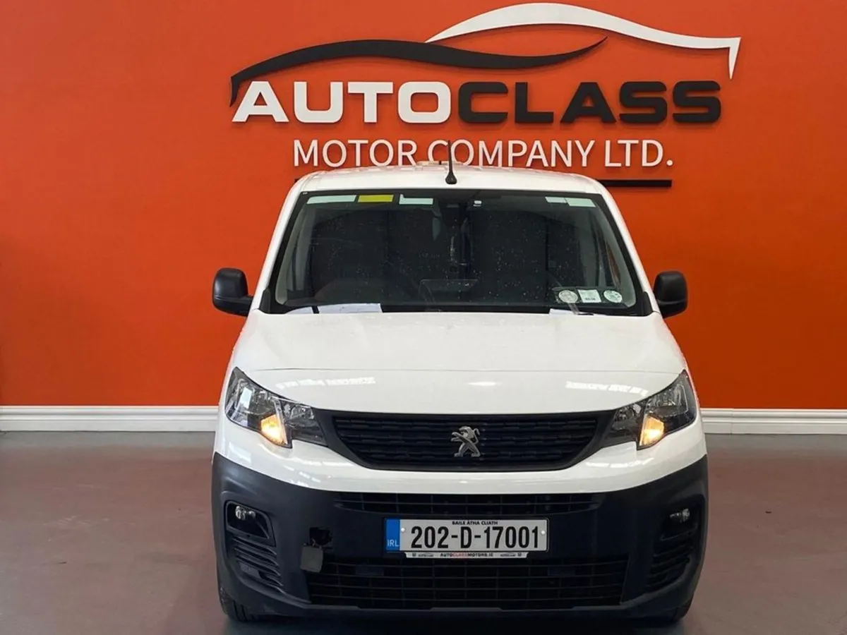 Peugeot Partner Professional Plus 1.5 Blue HDI  84 - Image 2