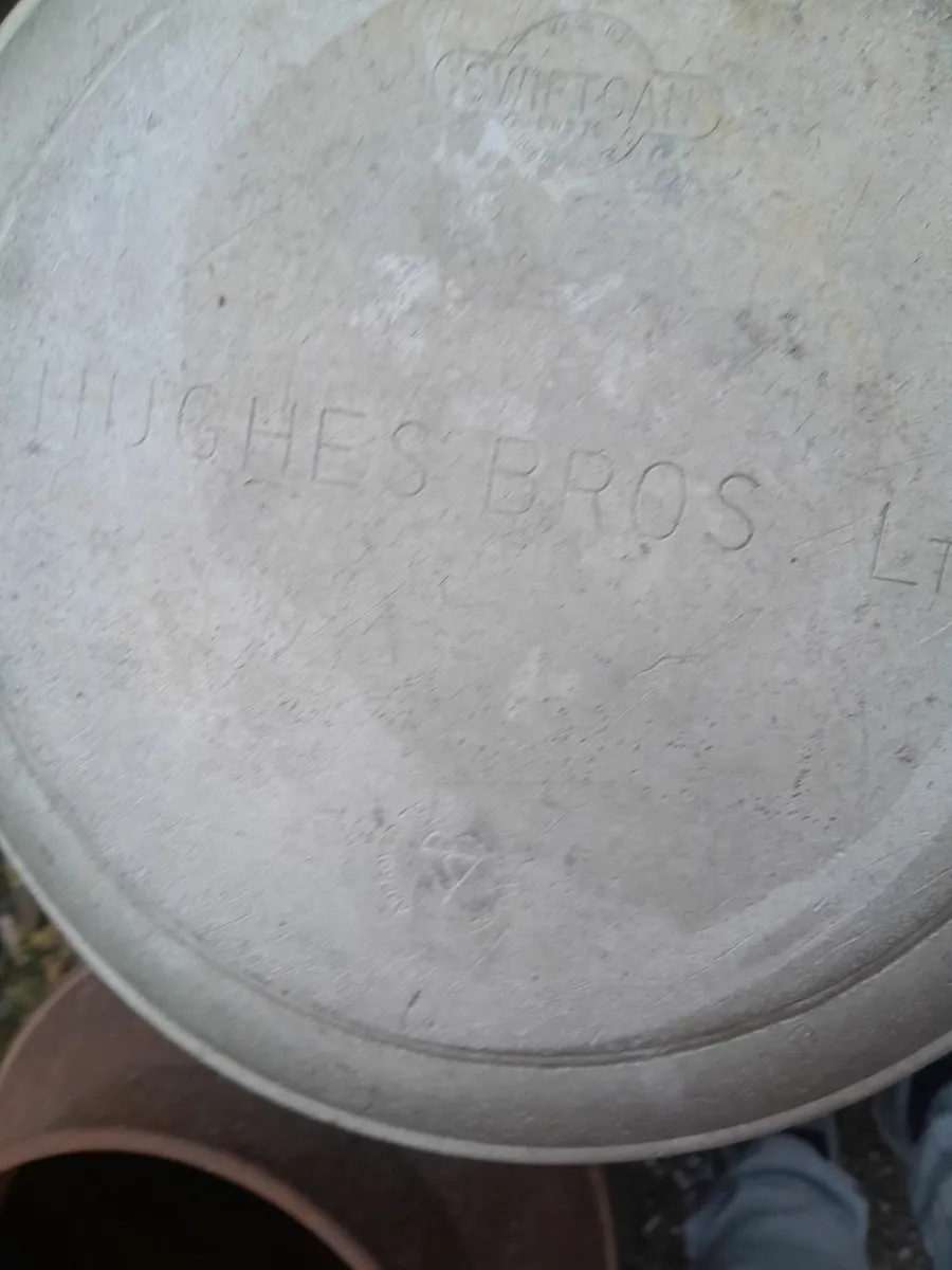 Three milk cans - Image 2