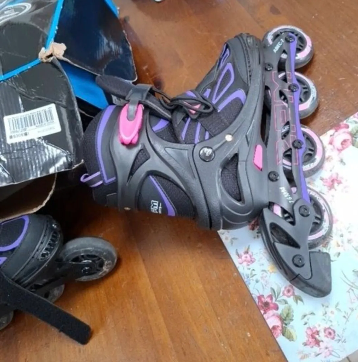 rollerblades - Image 2