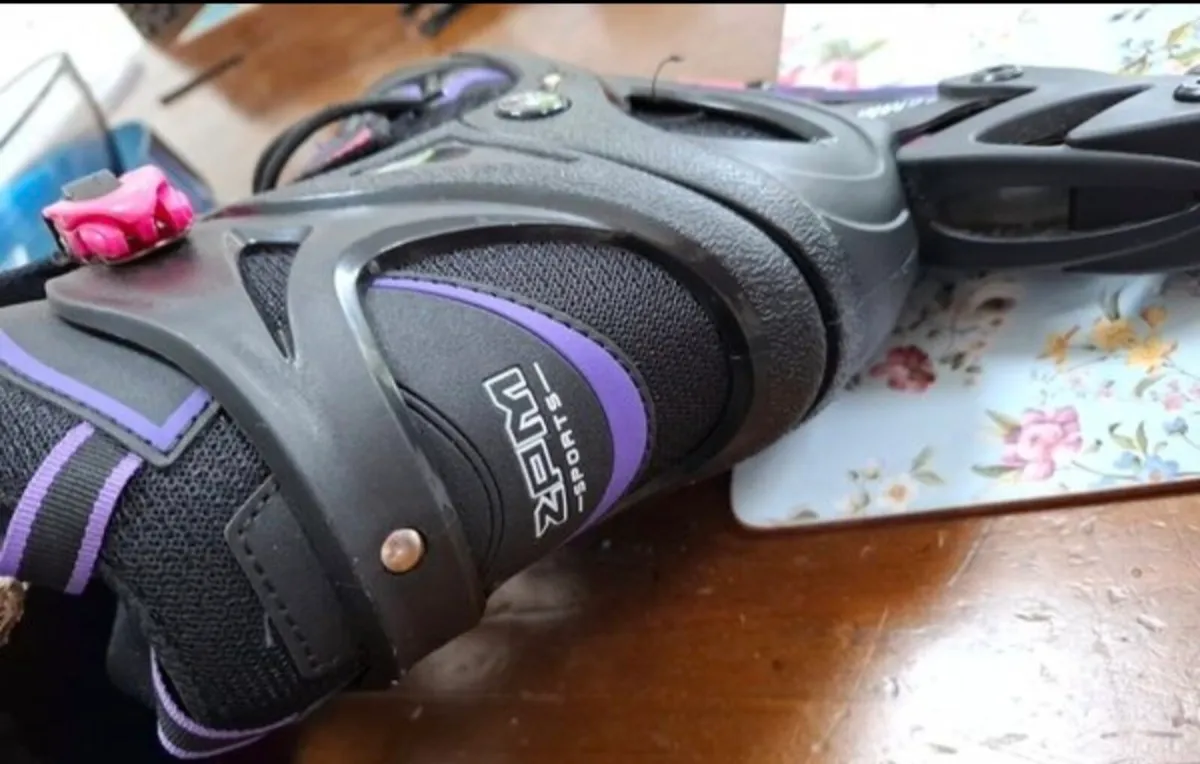 rollerblades - Image 3