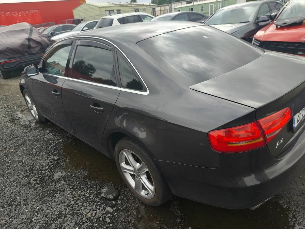151 audi a4 - Image 2