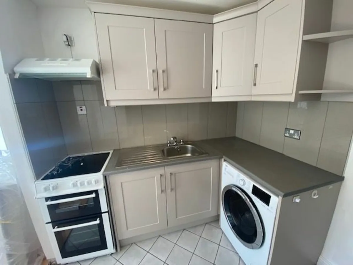 Kitchen - Image 2