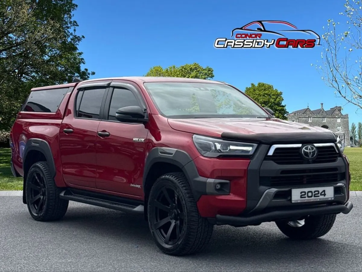 Toyota HiLux Invincible-x 4WD D-4d  fully Loaded - Image 1