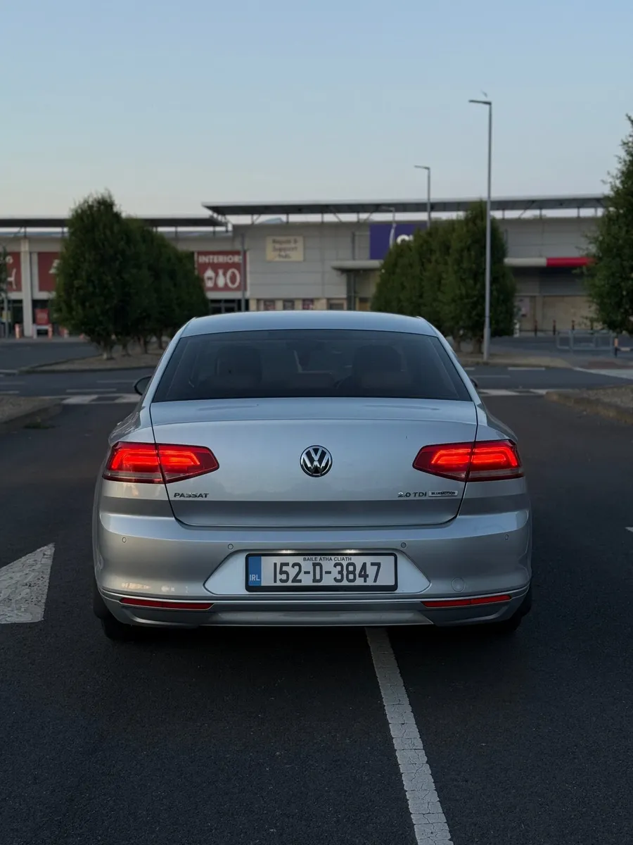 Volkswagen Passat 2015 - Image 4