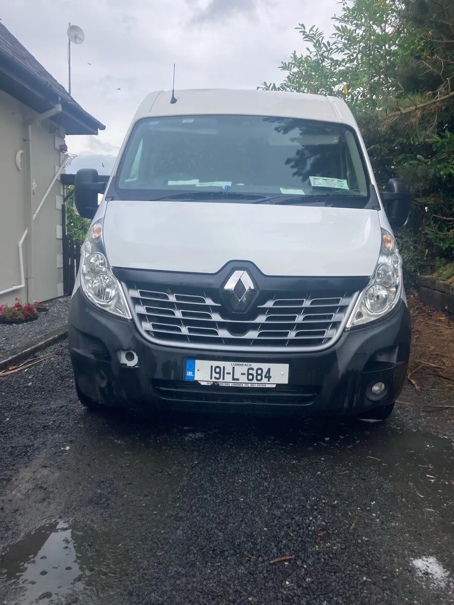 Renault Master - Image 1