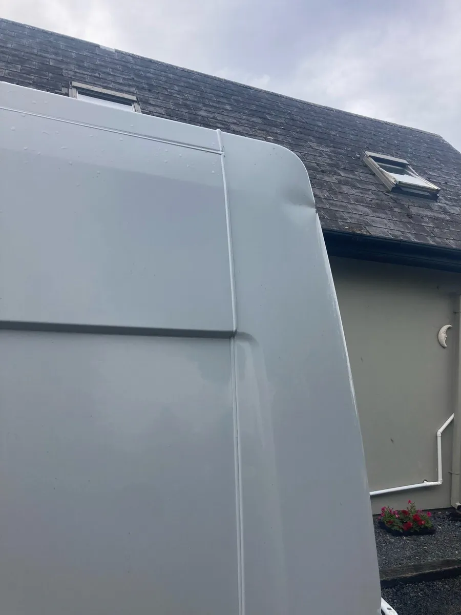 Renault Master - Image 2