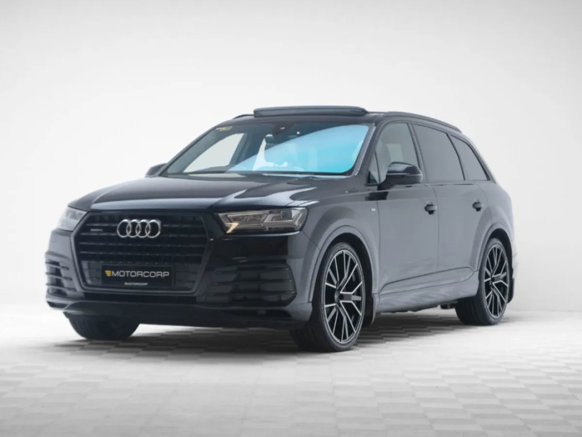 Audi Q7 S Line 3.0tdi Black Edition 268HP 7 Seater - Image 3
