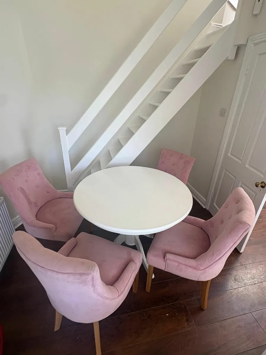 Table and 4 chairs for sale