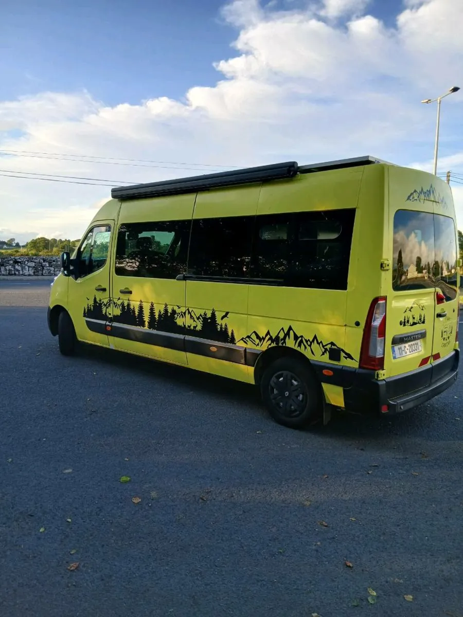 Renault Master camper - Image 3