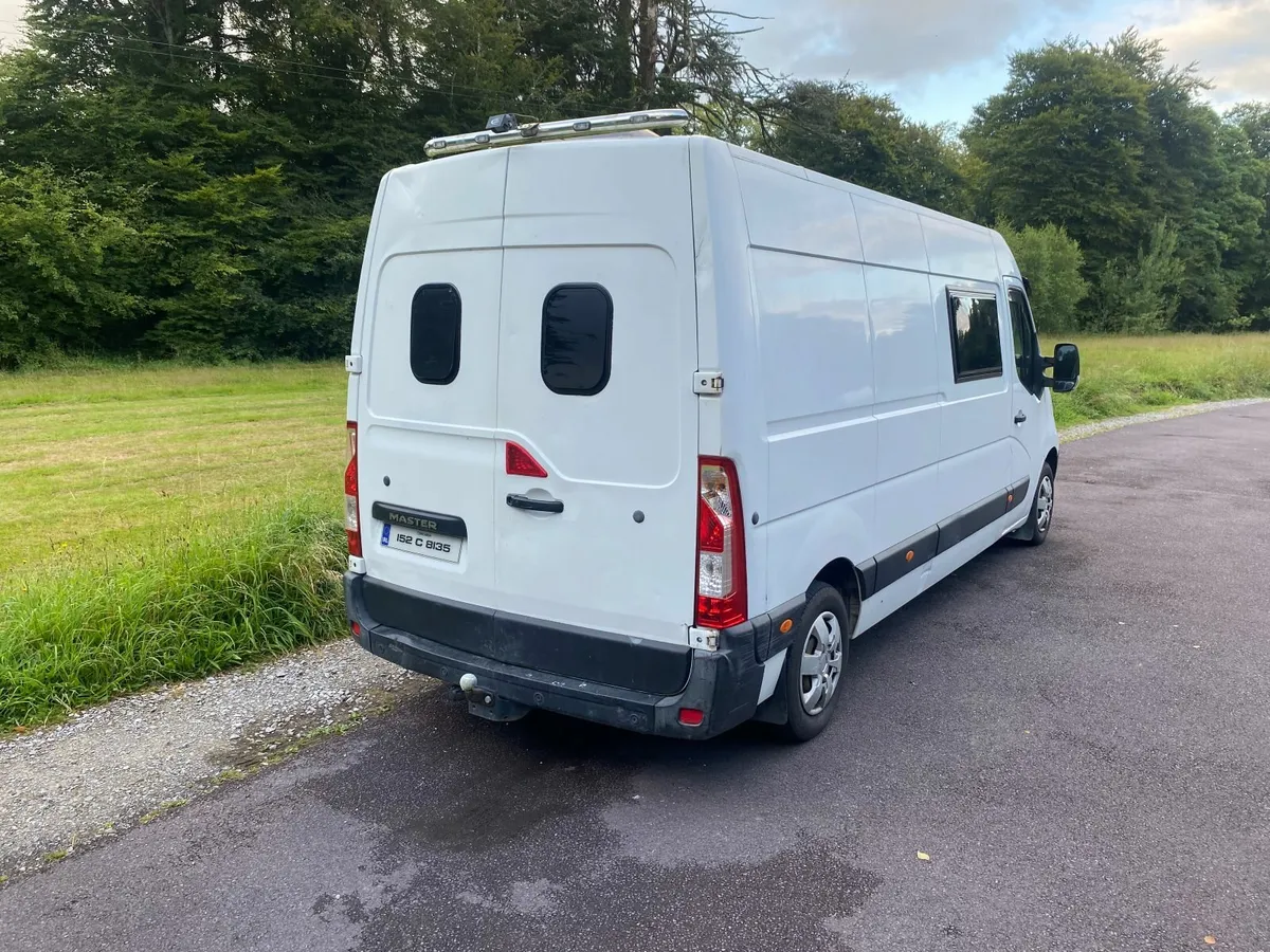 Renault Master Camper - Image 3