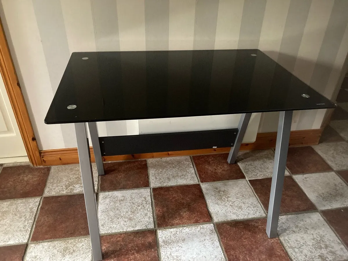 Desk - Image 1