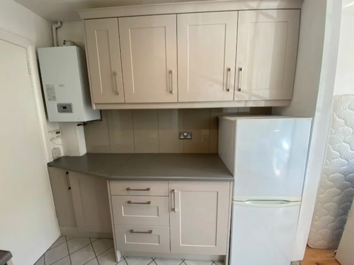 Kitchen - Image 3