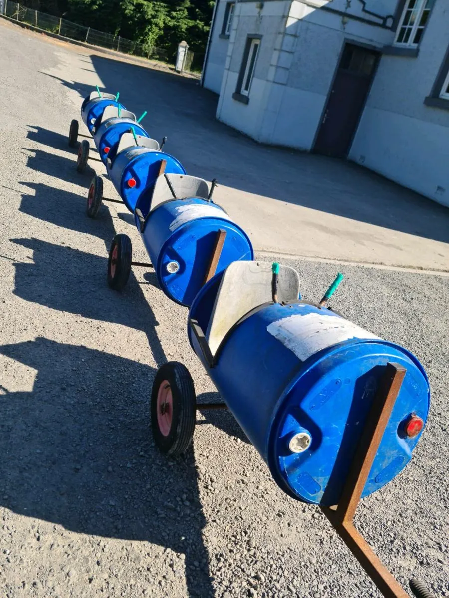Barrel ride/ train / trailer - Image 1