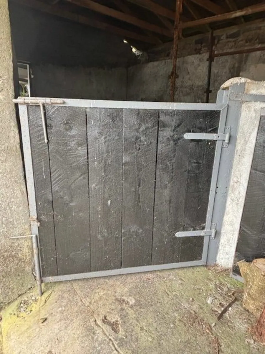 Stable Doors - Image 2