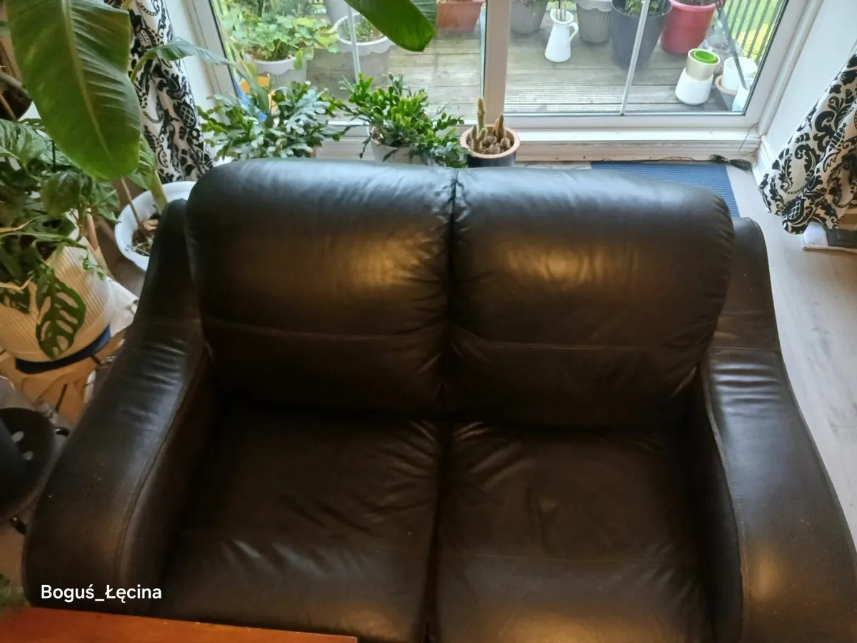 Two Black leather sofa - Image 1