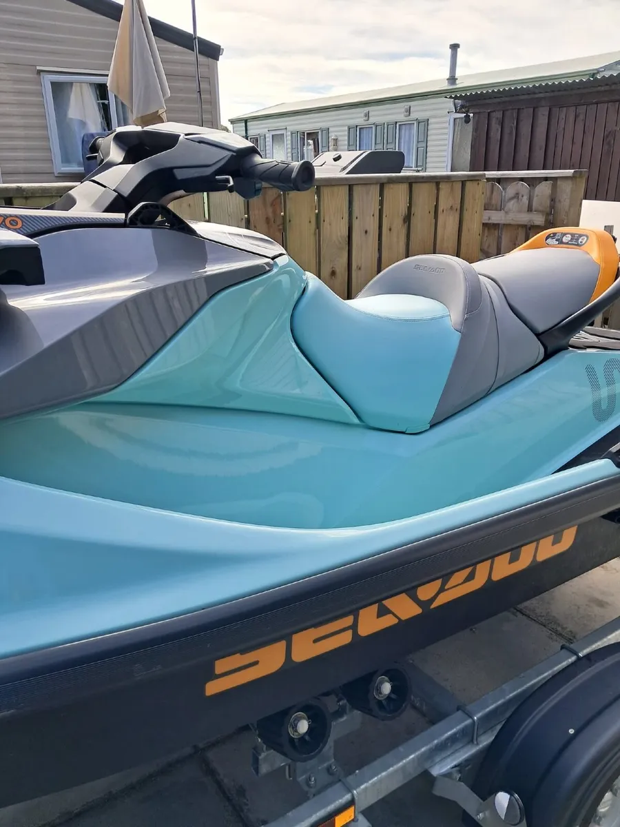 Jetski - Image 4