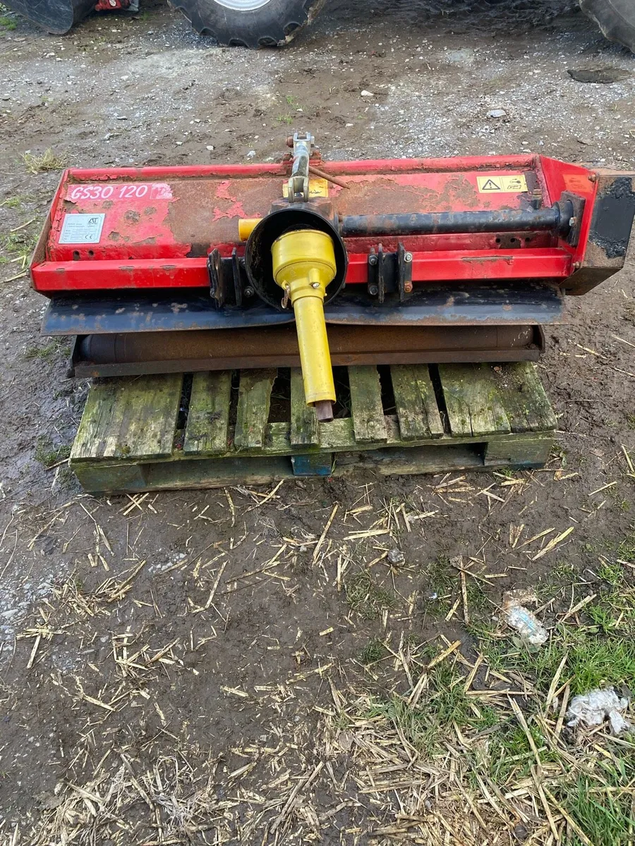 Tractor lawnmower mulcher - Image 1