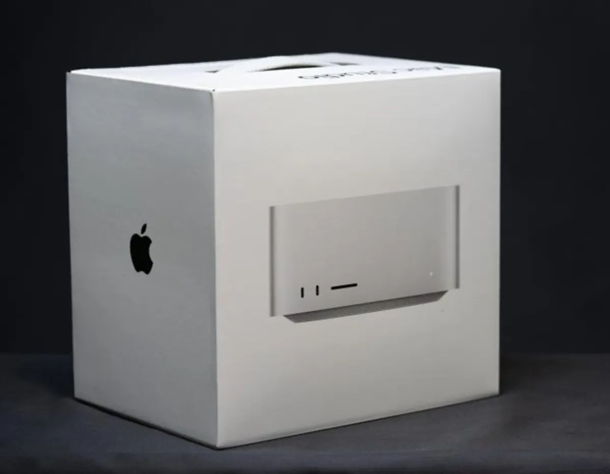 Apple Mac Studio M1 Max - Image 1