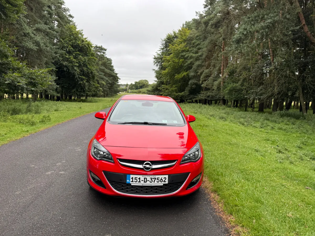 Opel Astra 2015 Diesel Automatic - Image 2