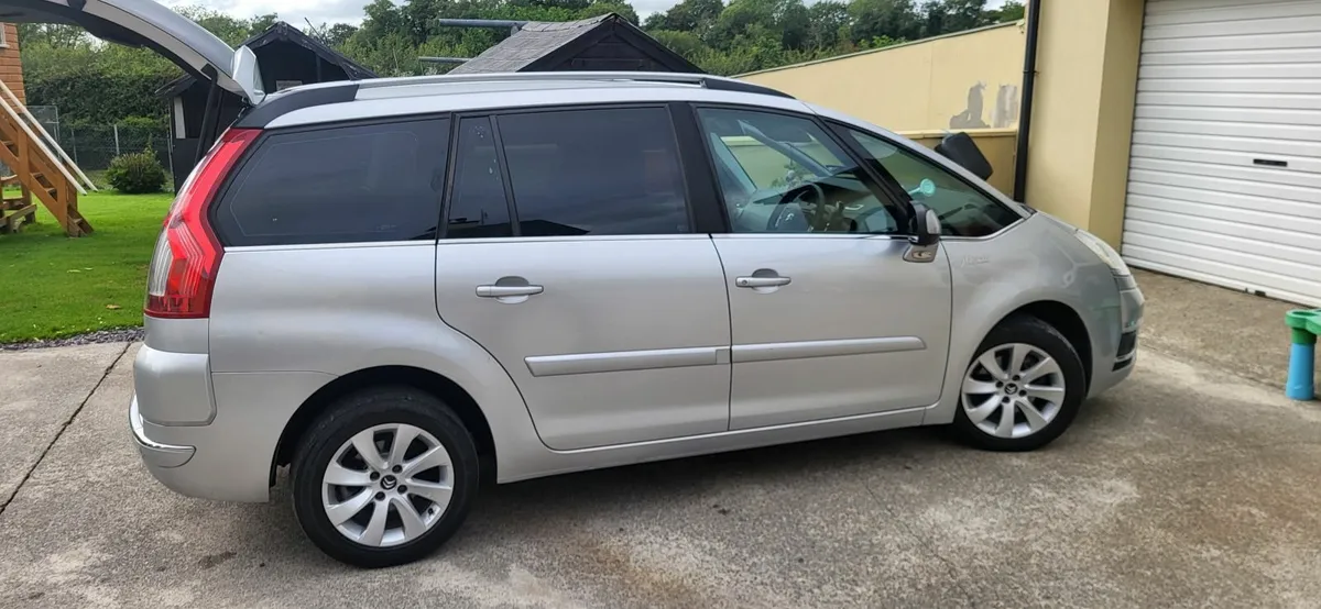 Citroen C4 Grand  Picasso 2012 - Image 1