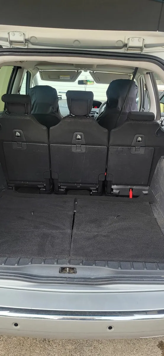 Citroen C4 Grand  Picasso 2012 - Image 2