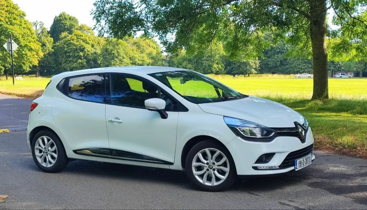 Renault Clio 2019 - Image 1