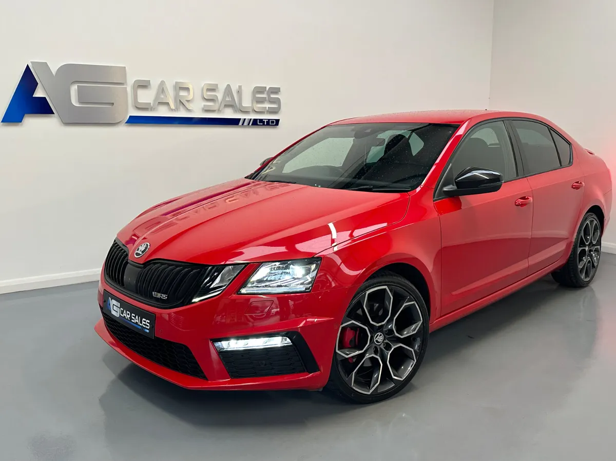 2017 Skoda Octavia 2.0 TDi VRS 4X4 DSG - Image 1