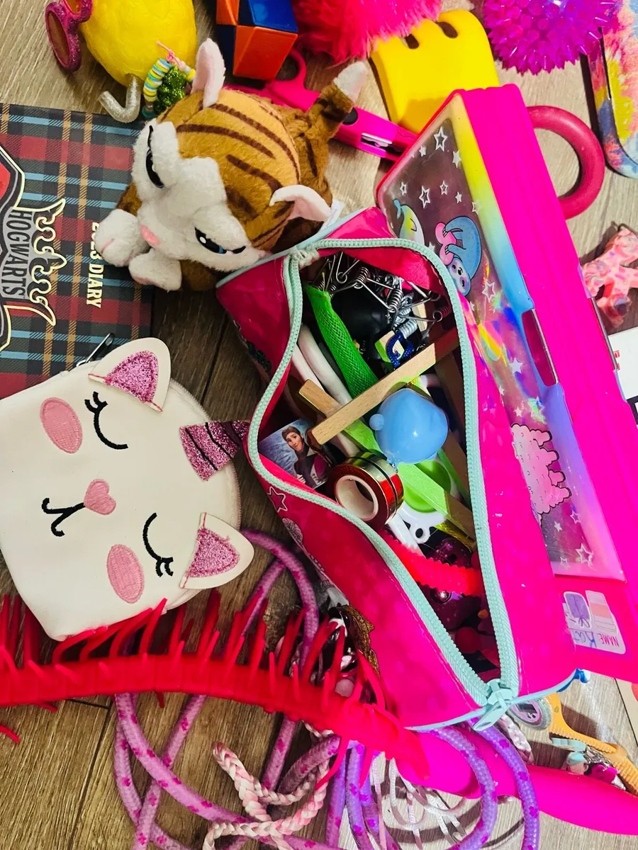 Bundle of toys - Image 3