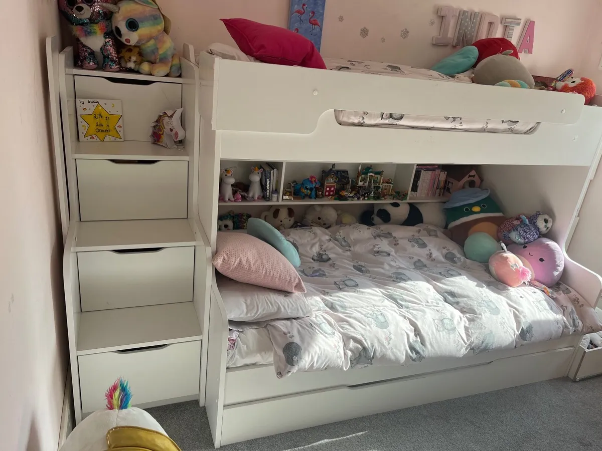 Triple bunk bed - Image 2