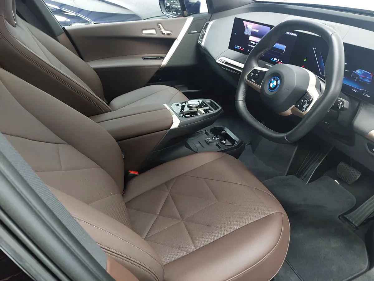 IX XDRIVE40 M SPORT (BIG SPEC ) - Image 4