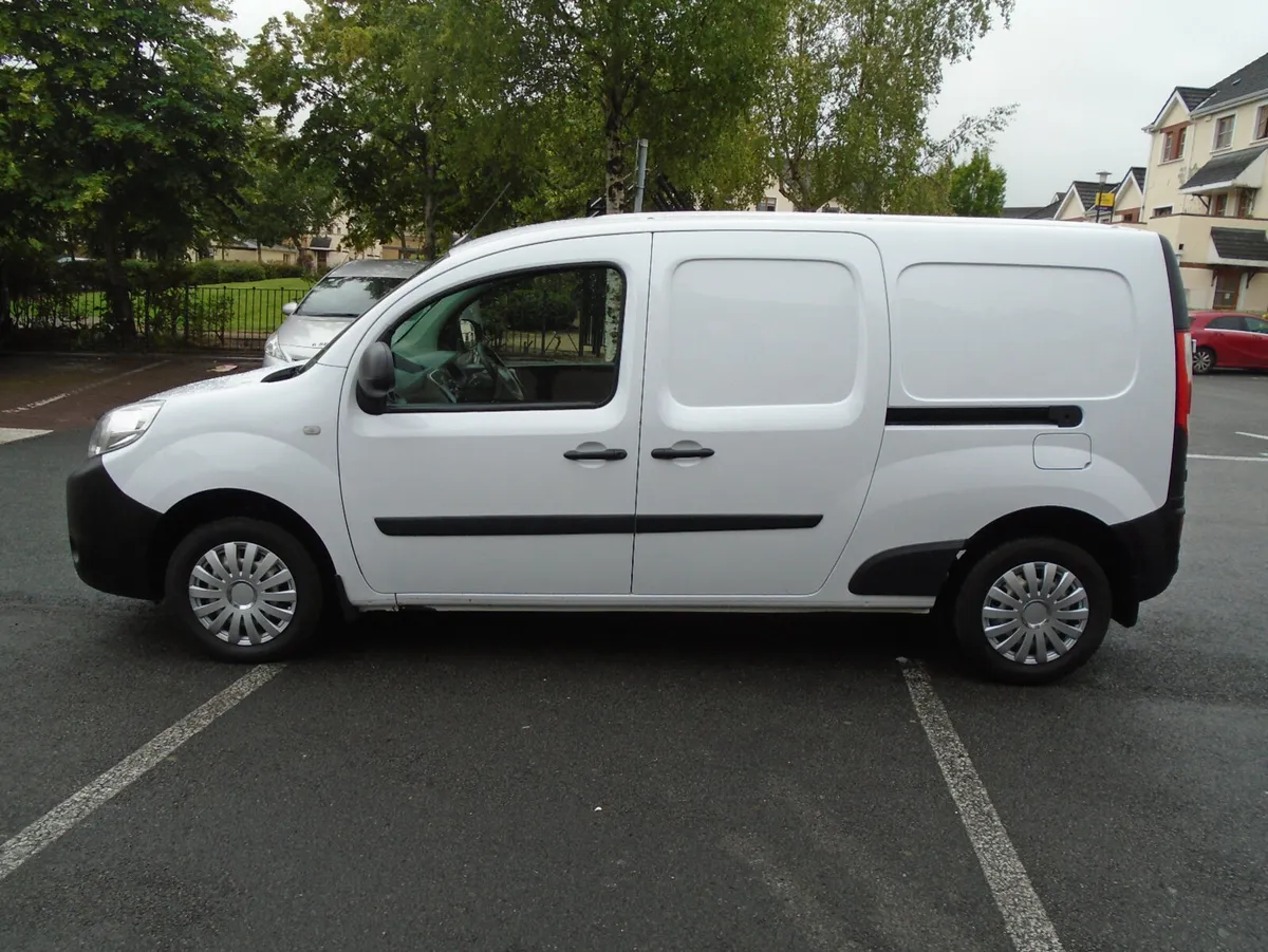 Renault Kangoo,One owner,Total price 9650 - Image 3