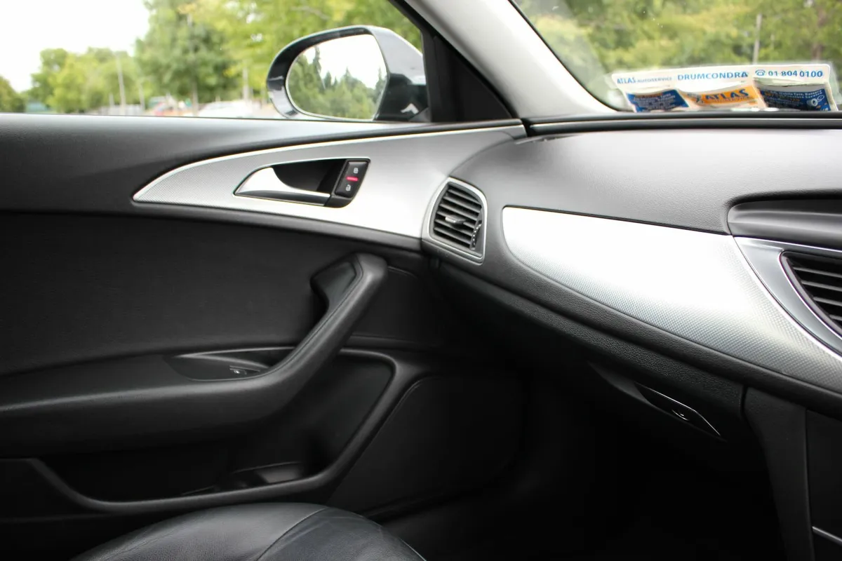 Audi A6 SE MANUAL/F.S.H./ 151km*DEPOSIT TAKEN** - Image 2